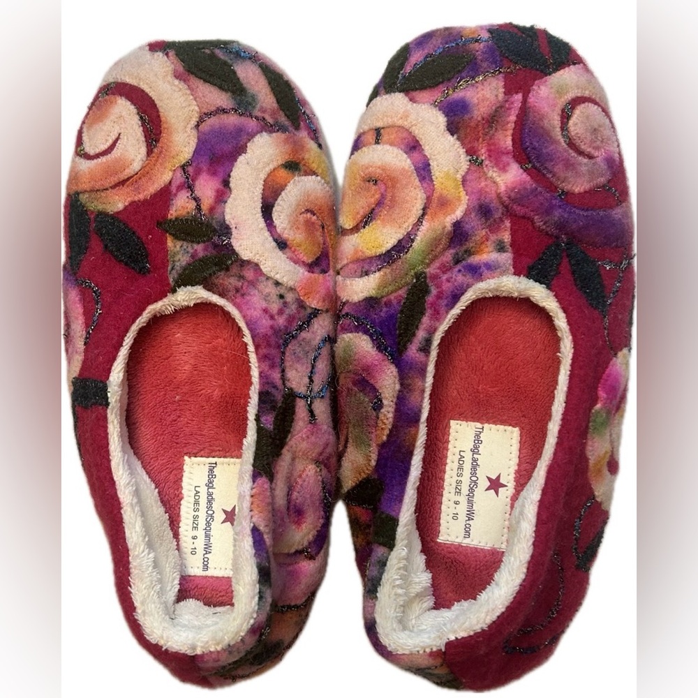 The Bag Ladies of Sequim Wa Size 9 Handmade Up-cycled Slippers
